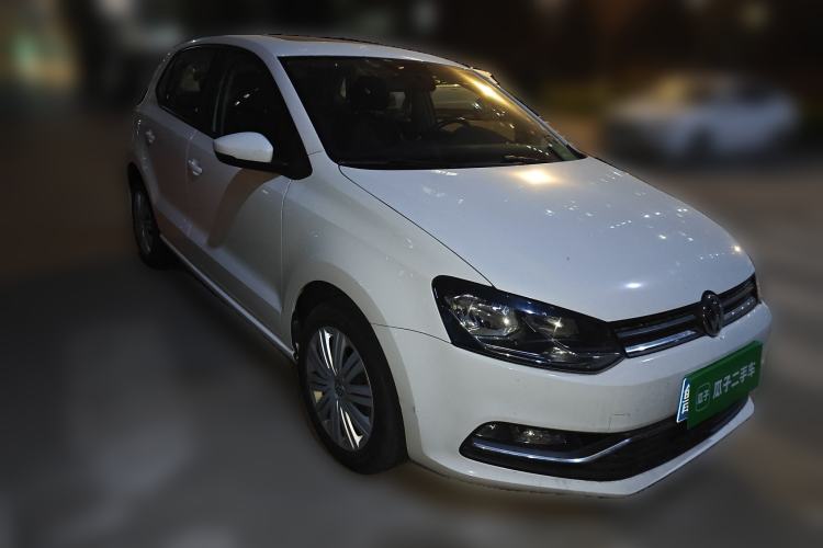 Used Volkswagen Polo 2016 1.6L Automatic Comfort Model
