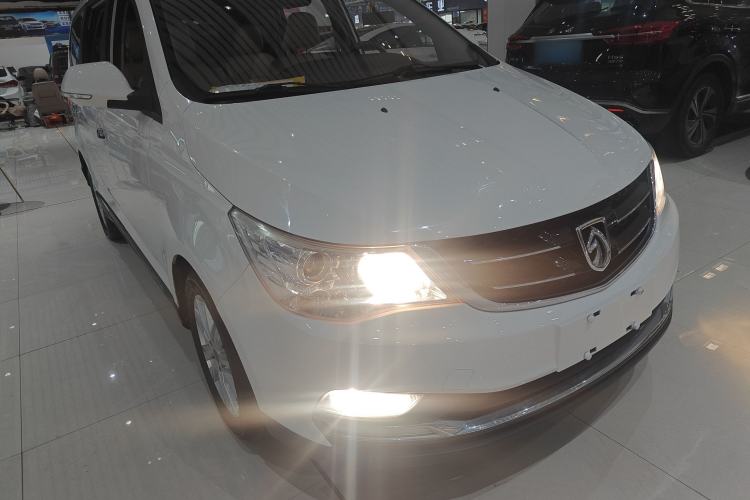 Used Baojun 730 2016 1.5L Manual Comfort Version 7 Seats China V Emission Standard