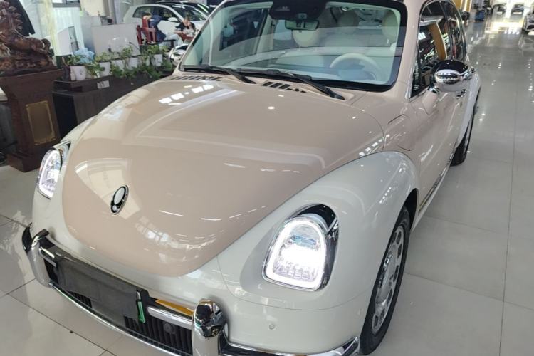 Used ORA Ballet Cat 2022 500 km Swan Lake Edition