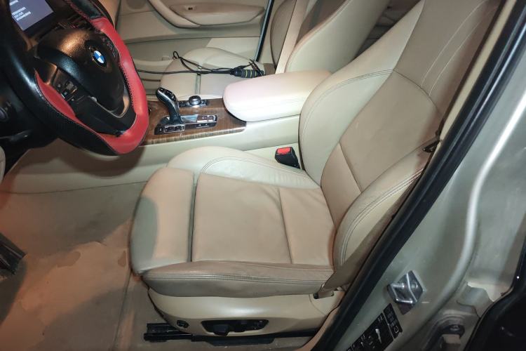 Used BMW X3 2011 xDrive35i Luxury Model Left Front Seat