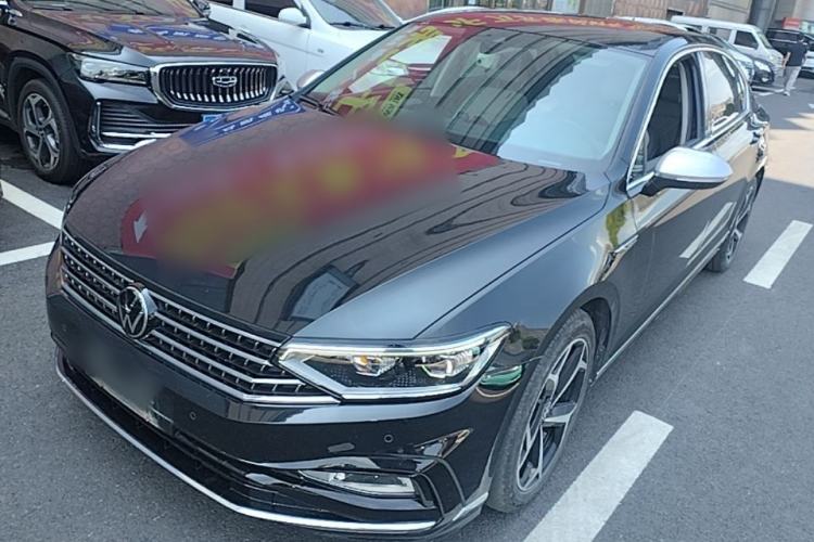 Used Volkswagen Magotan 2023 2 Million Units Commemorative Edition 330TSI DSG Luxury Version Guazi used car, China used car export, Used car for sale, Used  cars, Cheapest cars for sale