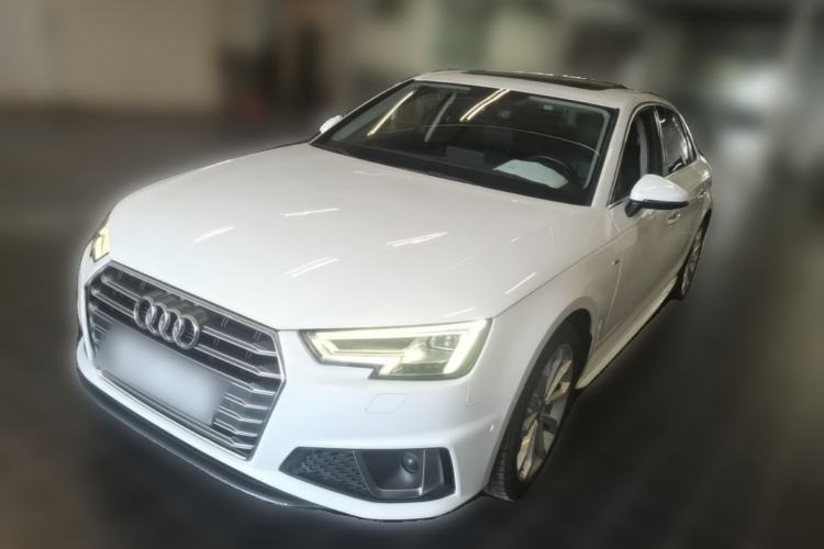 Used Audi A4L 2019 40 TFSI Fashion Edition China VI Emission Standard