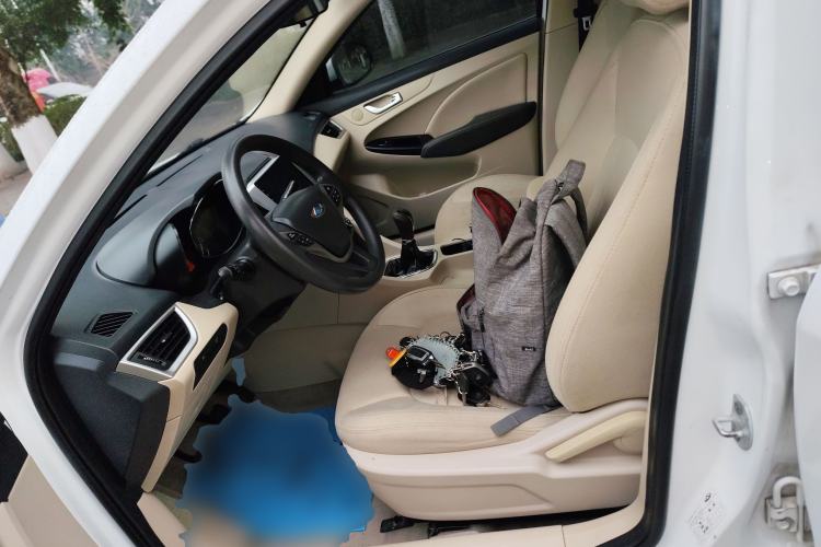 Used Chery Arrizo 7 2015 1.5T Manual Zhi Ling Edition
