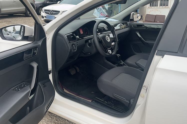 Used Volkswagen Santana 2019 1.5L Automatic Fashion Edition China VI