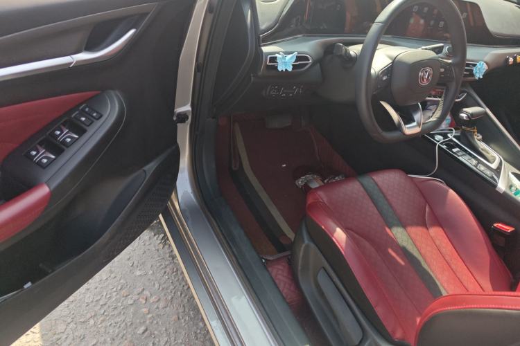 Used Changan Eado 2021 PLUS Blue Whale NE 1.4T GDI DCT Prestige Model
