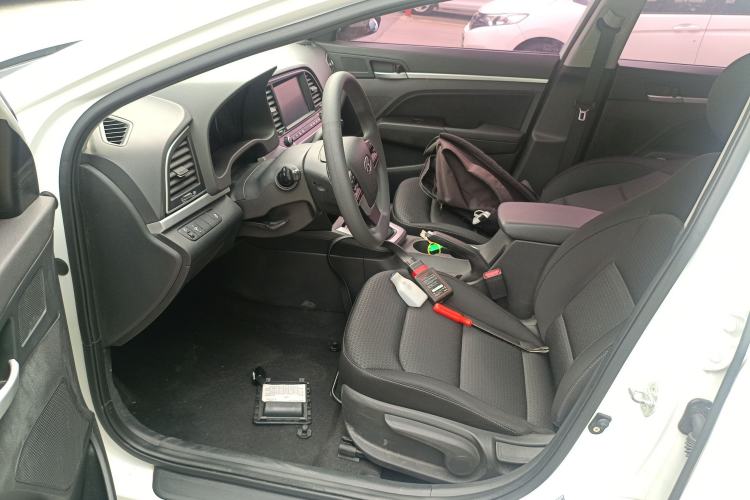 Used Hyundai Elantra (6th Generation / Lingdong) 2016 1.6L Automatic ZhiXuan – Elite Version