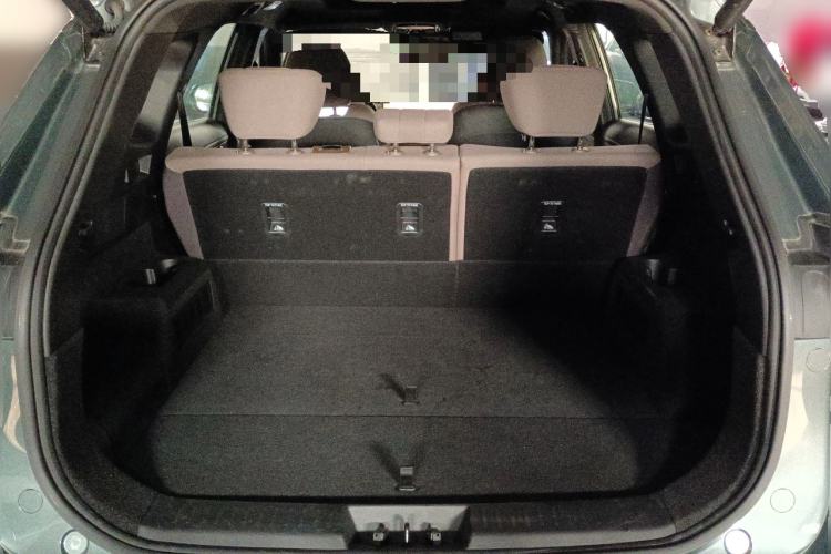 Used Chery Fengyun T8 2025 1.5T 130km Deluxe Version 5 Seats Trunk