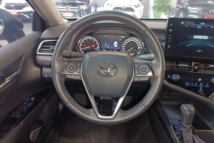 Used Toyota Camry 2023 2.0G Luxury Edition Steering Wheel