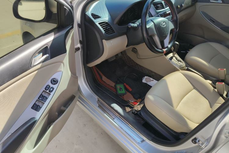 Used Hyundai Verna (older generation) 2014 1.4L Automatic Smart GLS