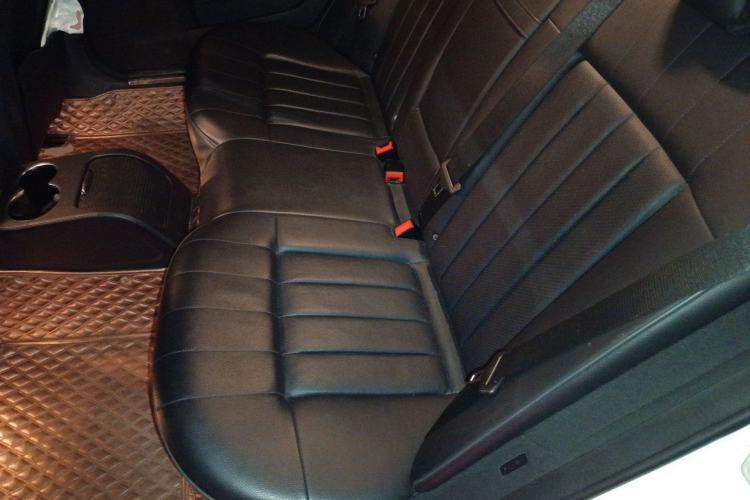 Used Mercedes-Benz E-Class 2015 Restyled E 260 L Sport Edition
