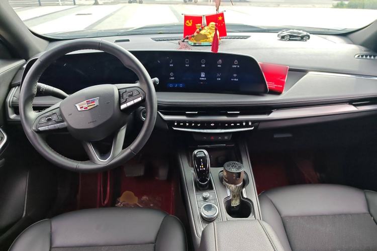 Used Cadillac XT4 2024 25T Two-Wheel Drive Fashion Edition