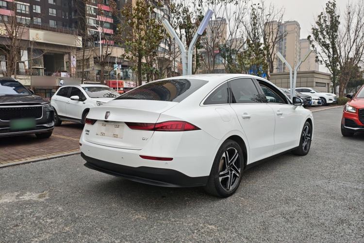 Used Roewe D7 2023 DMH 125km Excellence Edition
