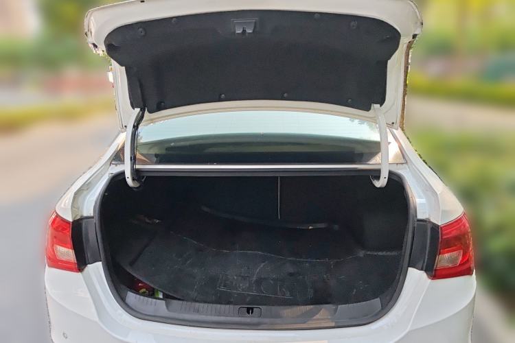 Used Buick GT 2015 15N Manual Elite Edition Trunk