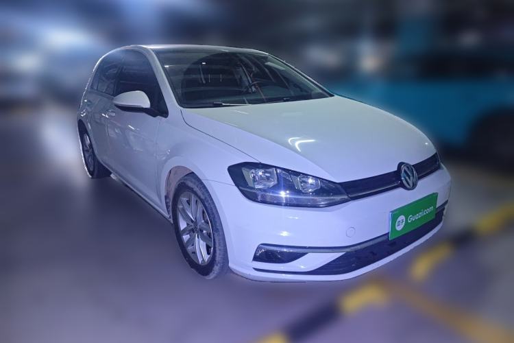 Used Volkswagen Golf 2019 1.6L Automatic Comfort Model China V Standard Front Right 45 Deg