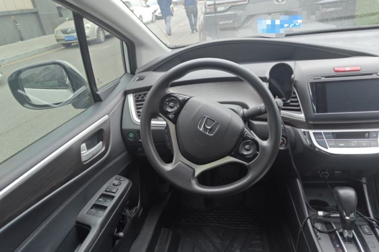 Used Honda Jade 2014 1.8L CVT Luxury Edition 5 seats Steering Wheel