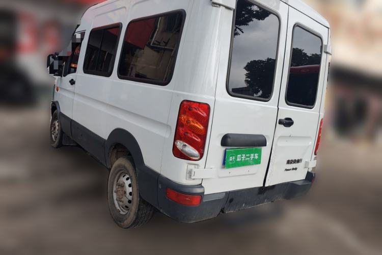 Used Iveco Power Daily 2017 2.5T Classic A32 Mid-Roof 6-7 Seater Bus 47Z5
