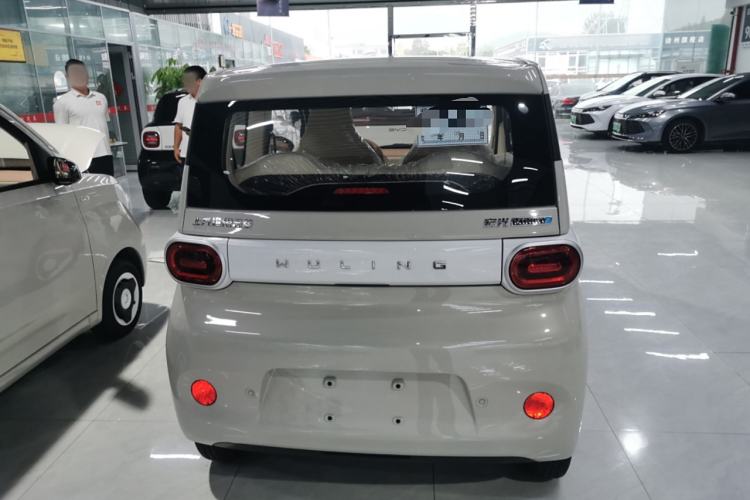 Used Wuling Hongguang MINIEV 2024 3rd Generation 215km Youth Edition