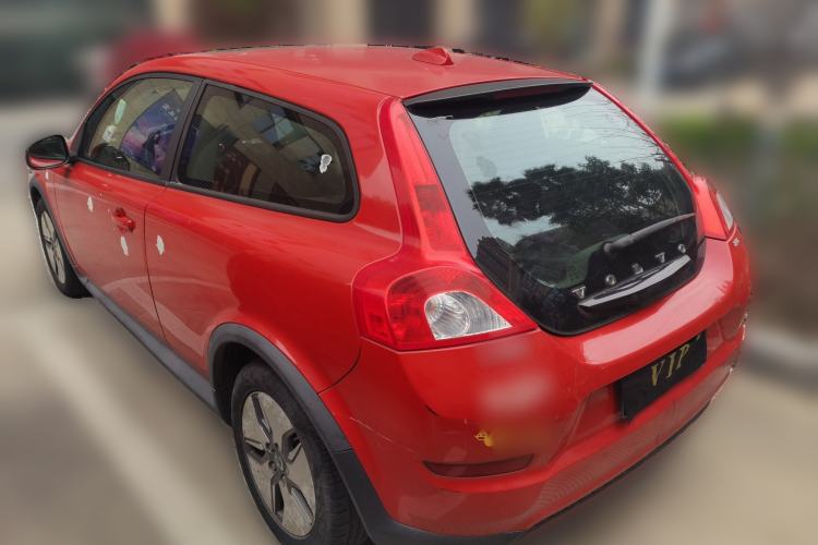 Used Volvo C30 2012 2.0L Aktiv
