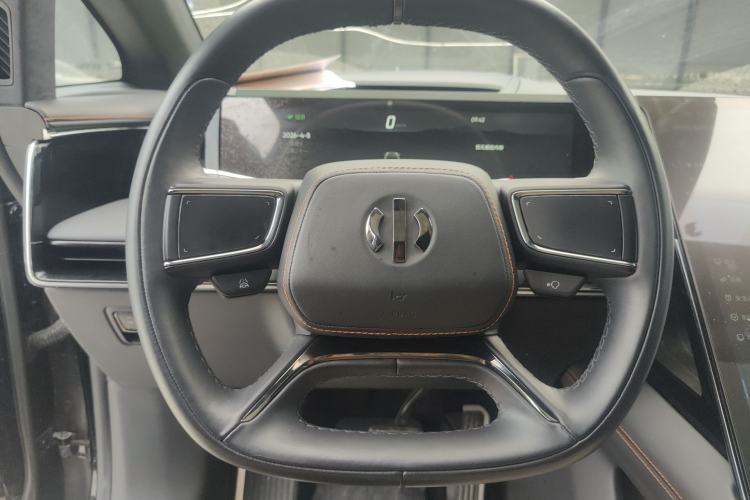 Used HiPhi X 2021 Flagship Edition 6-Seater Steering Wheel