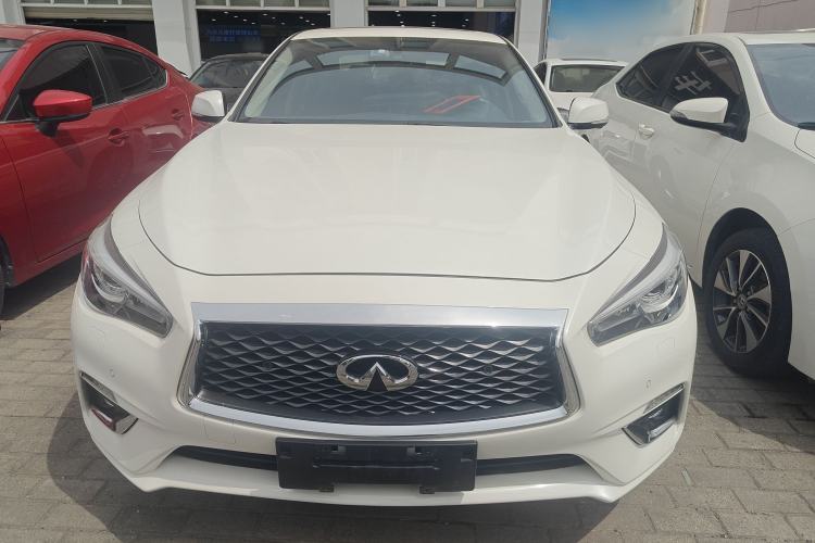 Used Infiniti Q50L 2018 2.0T Enjoyment Edition China V standard