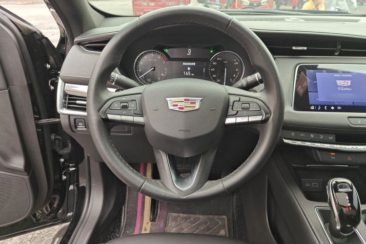 Used Cadillac XT4 2021 28T Two-Wheel Drive Tech Edition
