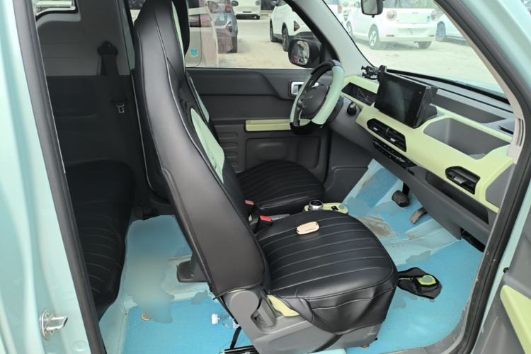 Used Geely Galaxy Panda 2024 Panda Mini 200km Endurance Bear
