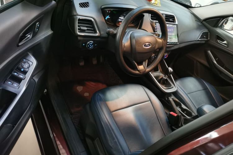 Used Ford Escort 2019 1.5L Manual ZhiXiang Version Driver Seat