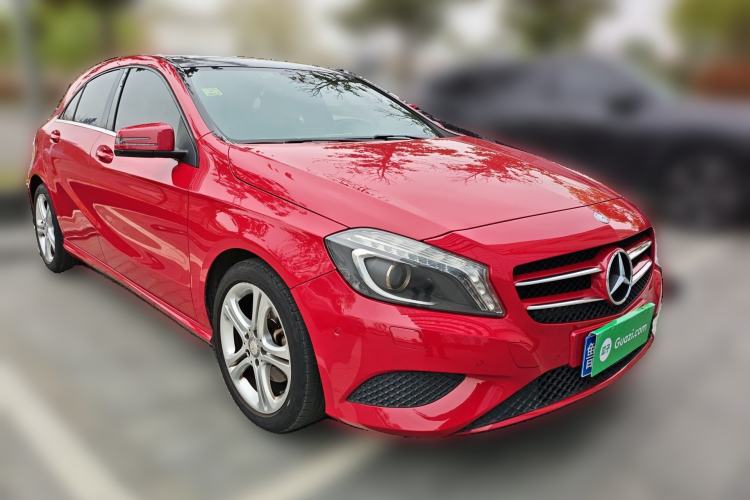 Used Mercedes-Benz A-Class 2015 A 180 Front Right 45 Deg