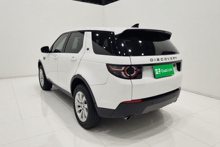 Used Land Rover Discovery Sport 2018 240 PS SE Version Exterior 3