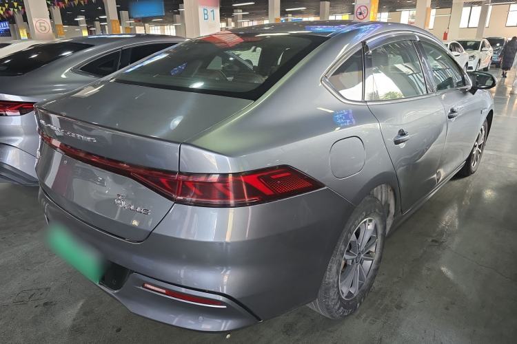 Used BYD Qin PLUS 2024 HONOR Edition DM-i 55KM Leading Model
