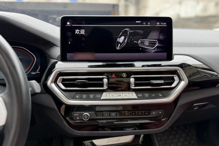 Used BMW X3 2022 xDrive25i M Sport Package Audio And AC Panel