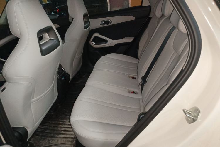 Used BYD Yuan UP 2025 Intelligent Driving Version 401 KM Dynamic Edition