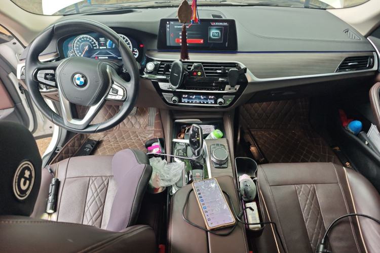 Used BMW 5 Series New Energy 2018 530Le Luxury Package Center Console