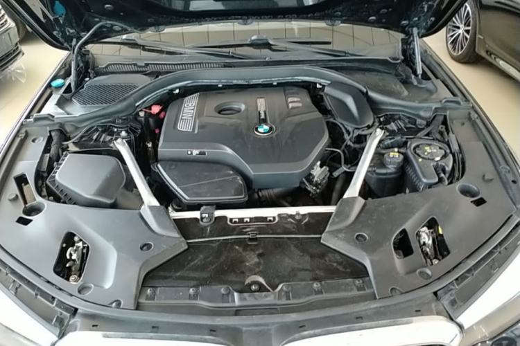 Used BMW 5 Series 2020 525Li M Sport Package
