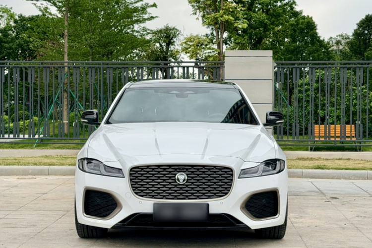 Used Jaguar XFL 2024 2.0T P300 Four-Wheel Drive Flagship Sport Gold Edition Exterior 5