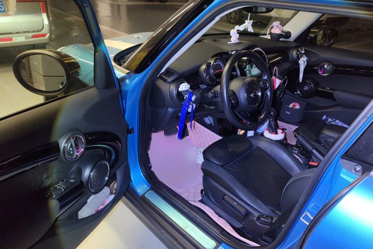 Used MINI MINI 2015 2.0T COOPER S Five-Door Edition