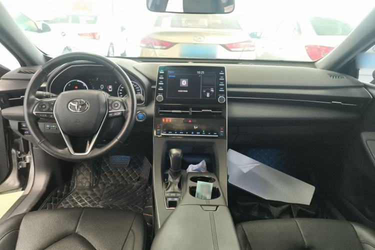 Used Toyota Avalon 2019 Dual-Engine 2.5L Luxury Edition China VI Standard Center Console