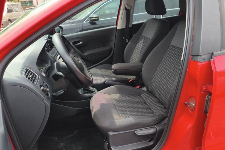 Used Volkswagen Polo 2014 1.4L Automatic Comfort Edition Left Front Seat