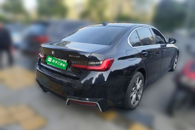 Used BMW i3 2022 eDrive 35 L
