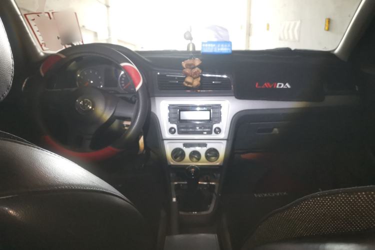 Used Volkswagen Lavida 2013 Revised Version 1.4 TSI Manual Comfort Edition