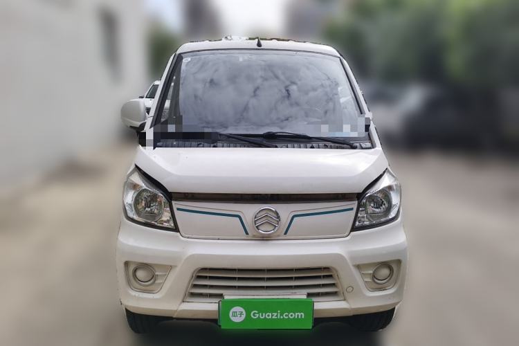 Used Golden Dragon Hiace New Energy 2021 Longyun GLE550 4421 mm long with a 41.86 kWh battery
