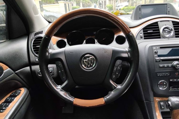 Used Buick Enclave 2010 3.6L Flagship Edition Steering Wheel
