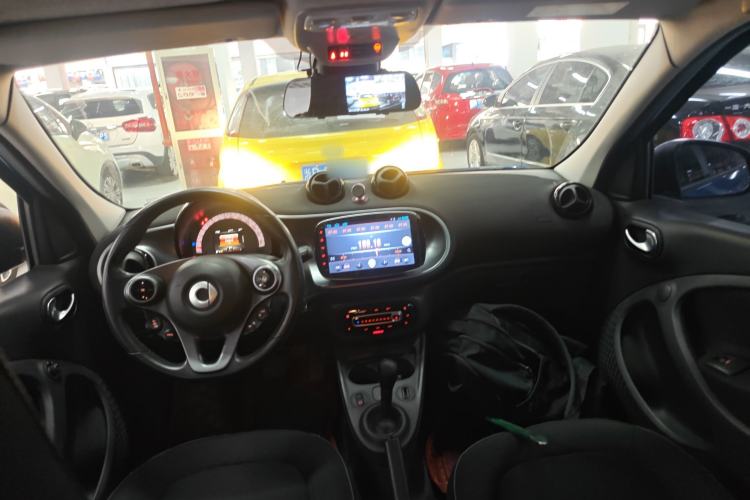 Used smart forfour 2016 1.0L 52 kW Passion Edition