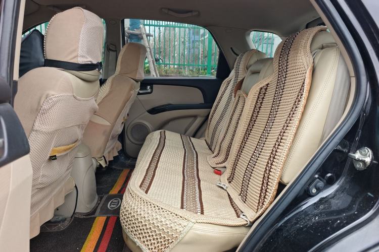 Used Kia Sportage 2013 2.0L Manual Two-Wheel Drive GL Trim