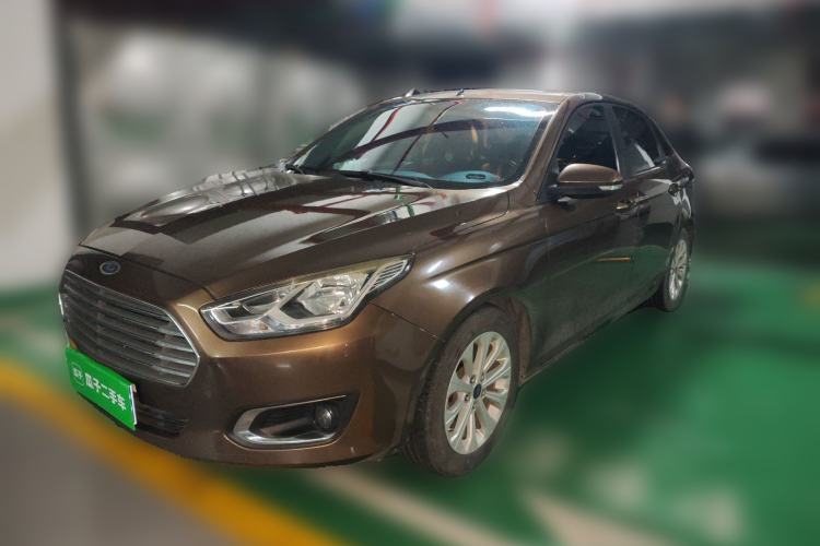 Used Ford Escort 2015 1.5L Manual Fashion Edition