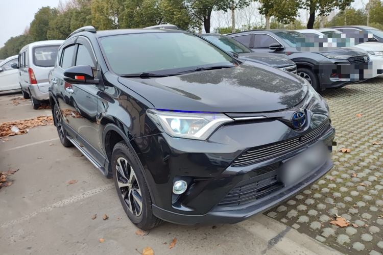 Used Toyota RAV4 2016 2.0L CVT Two-Wheel Drive Fashion Edition China V Standard