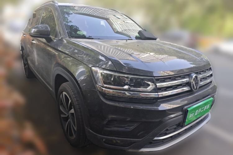 Used Volkswagen Tharu 2022 330TSI Four-Wheel Drive Luxury Edition Front Right 45 Deg