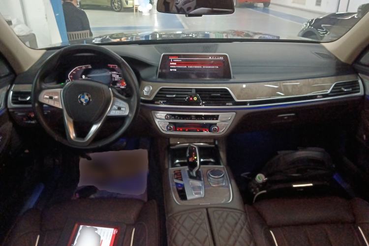 Used BMW 7 Series 2021 740Li Leading Edition Luxury Package
