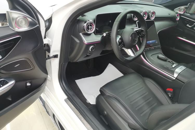 Used Mercedes-Benz C-Class 2025 Refresh C 200 L Sport Edition Driver Seat