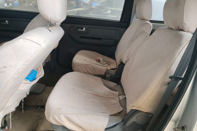 Used BAIC Weiwang M20 2013 1.5L Power Type BJ415A Left Rear Seat